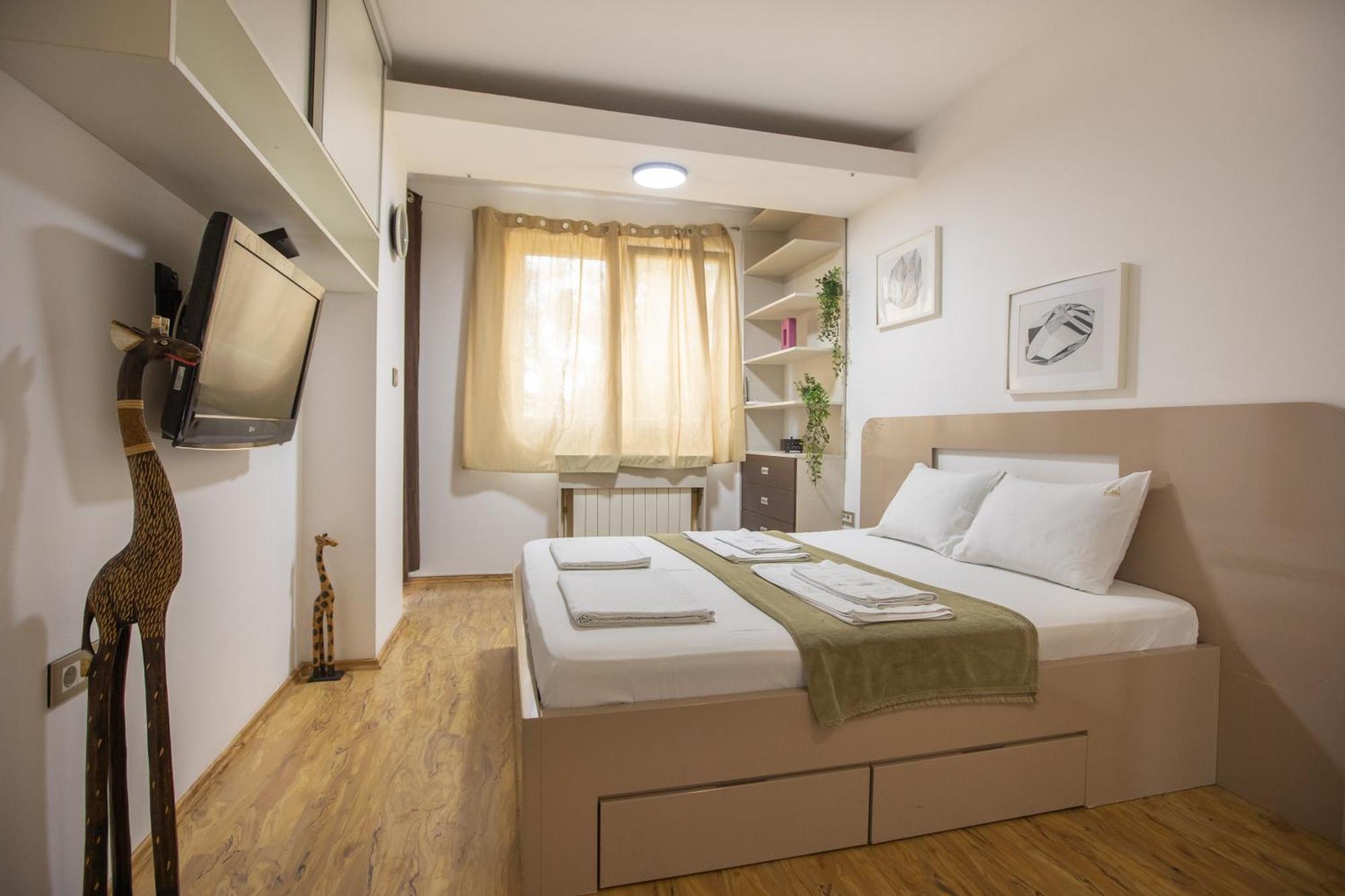 4 Rooms Apartments Ni Exterior foto