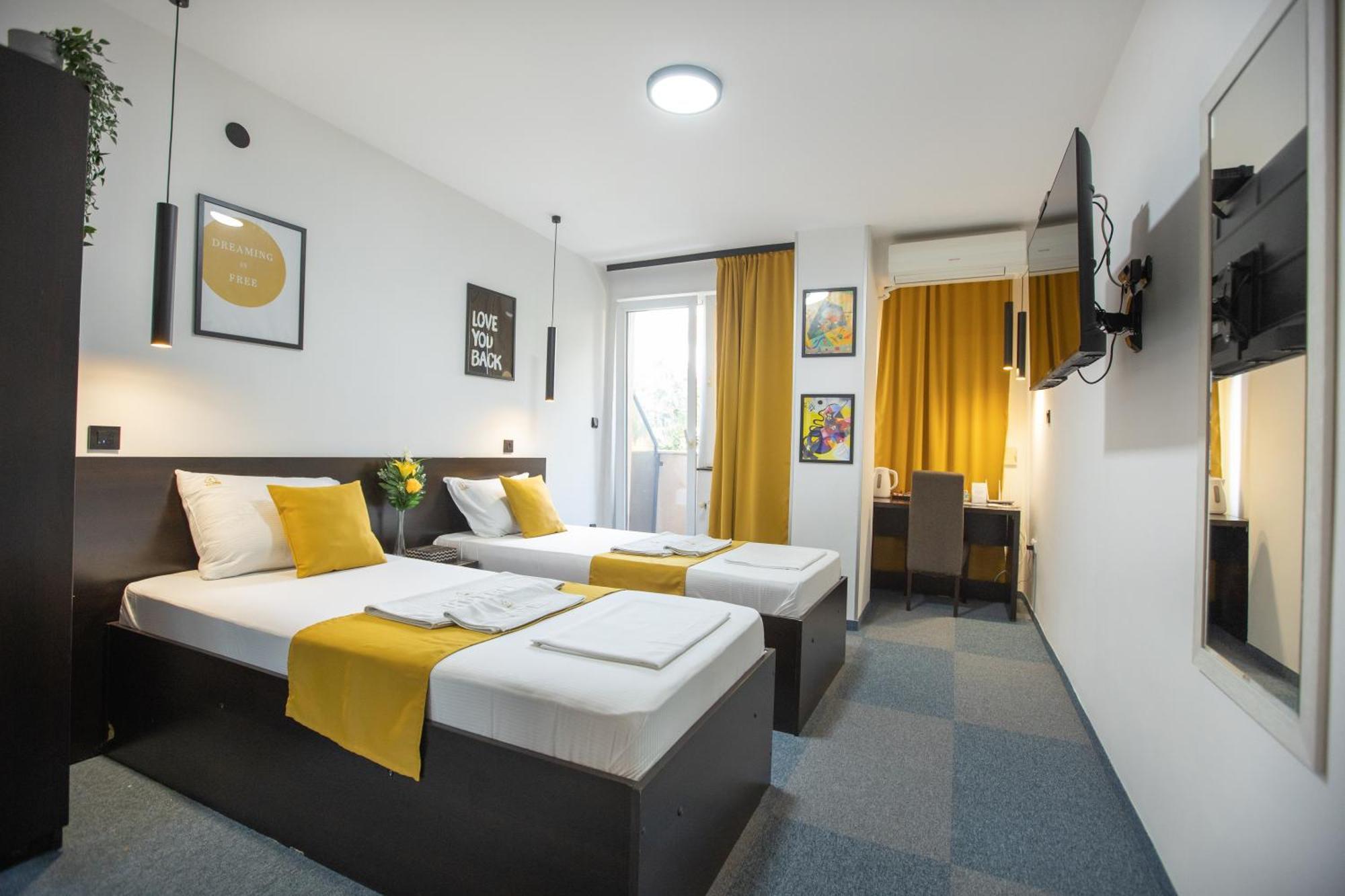 4 Rooms Apartments Ni Exterior foto