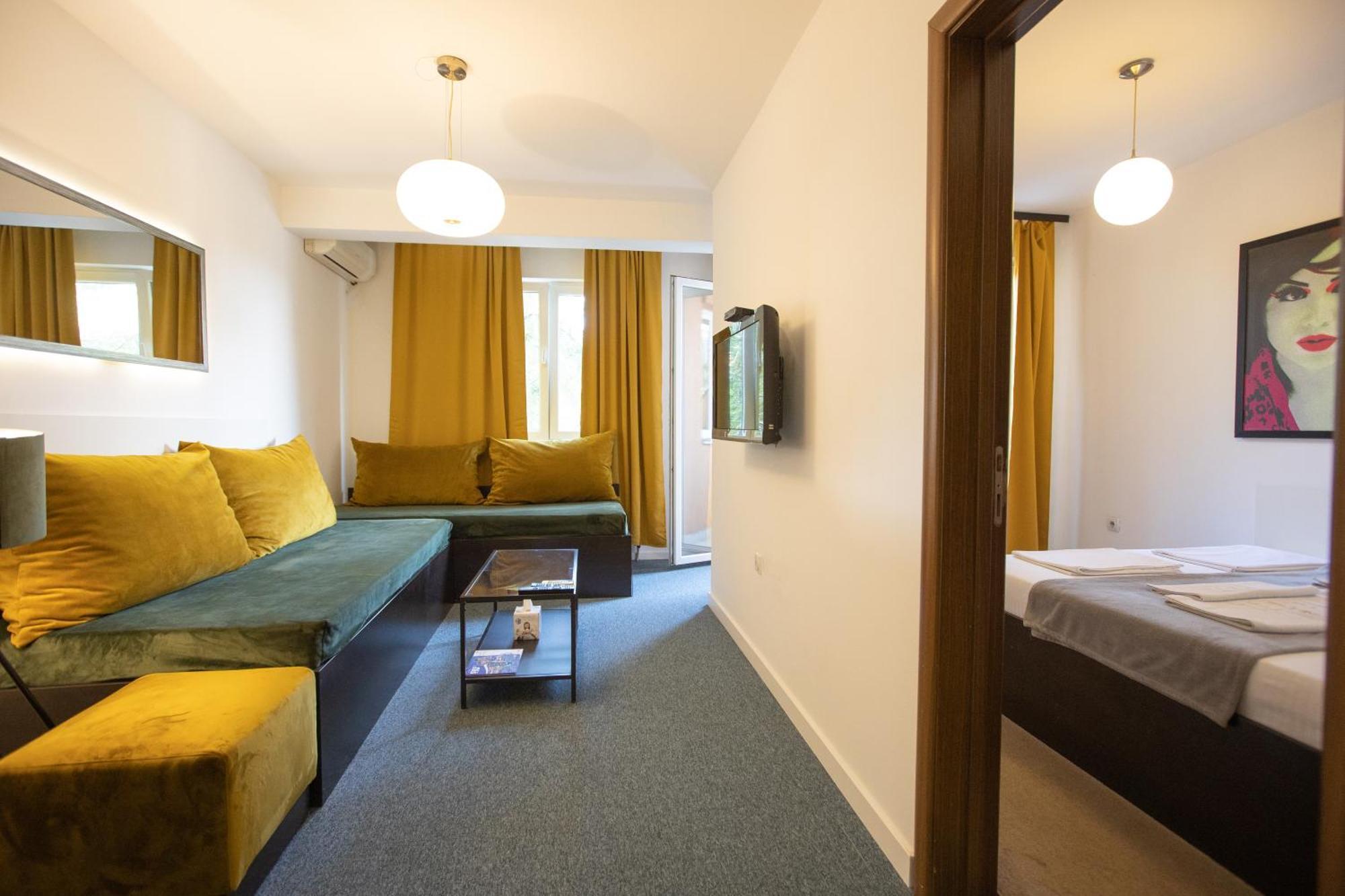 4 Rooms Apartments Ni Exterior foto