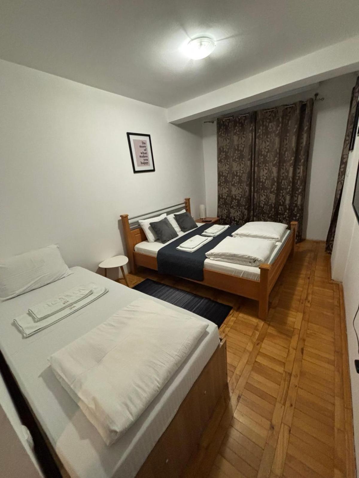 4 Rooms Apartments Ni Exterior foto